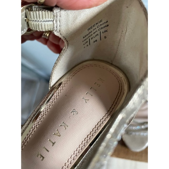 Kelly & Katie Gold Sparkle Rhinestone Strappy Stiletto Heels Women's Size 7.5 - Picture 2 of 6